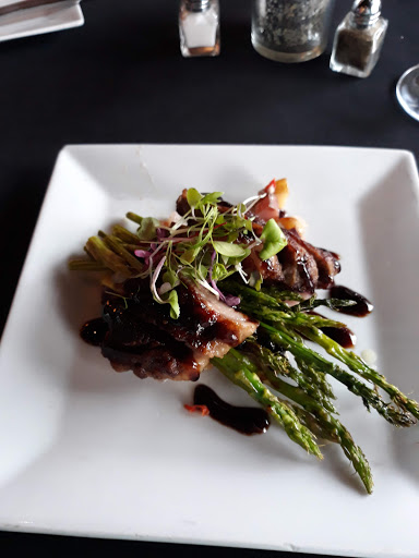 Wine Bar «The Vineyard Wine Bar», reviews and photos, 142 N Washington St, Havre De Grace, MD 21078, USA