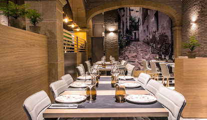 Restaurante Ajonegro - C. Hermanos Moroy, 1, bajo 9, 26001 Logroño, La Rioja, Spain