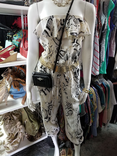 Consignment Shop «New To You Consignment Shop», reviews and photos, 6707 Massachusetts Ave, New Port Richey, FL 34653, USA