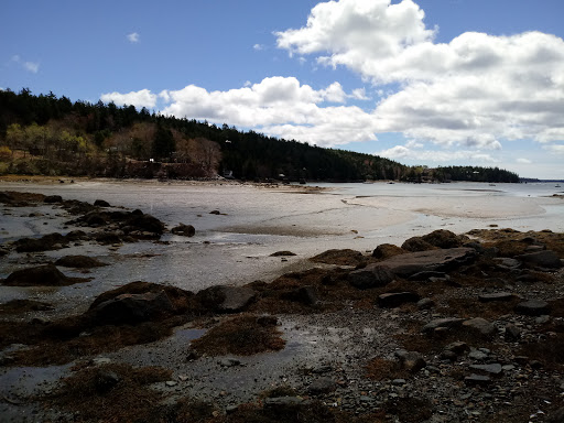 Outdoor Sports Store «Cadillac Mountain Sports», reviews and photos, 26 Cottage St, Bar Harbor, ME 04609, USA