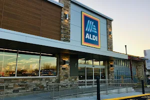 ALDI image