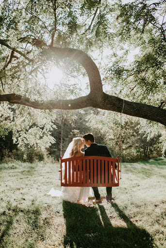 Wedding Planner «Sash and Bow LLC», reviews and photos, 1258 Russett Ct, Green Bay, WI 54313, USA