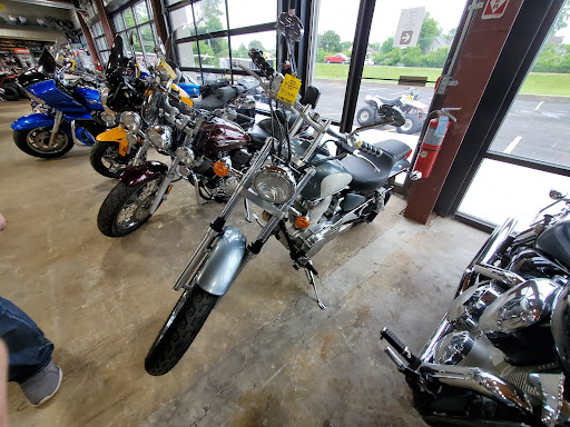 Used Motorcycle Dealer «Monster Powersports», reviews and photos, 315 N Rand Rd, Wauconda, IL 60084, USA