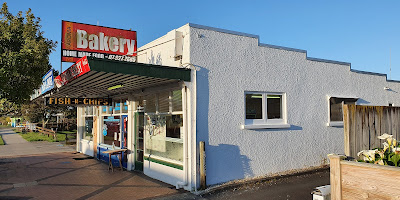 Leamington Fast Foods & Fresh Fish Supply