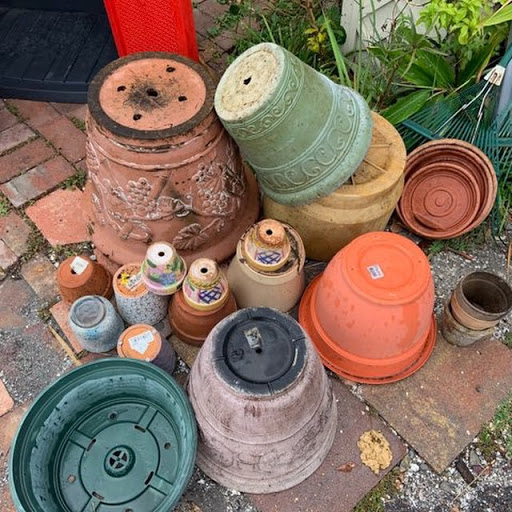 Thrift Store «Stained Market Place», reviews and photos, 2106 E 15th Ave, Tampa, FL 33605, USA