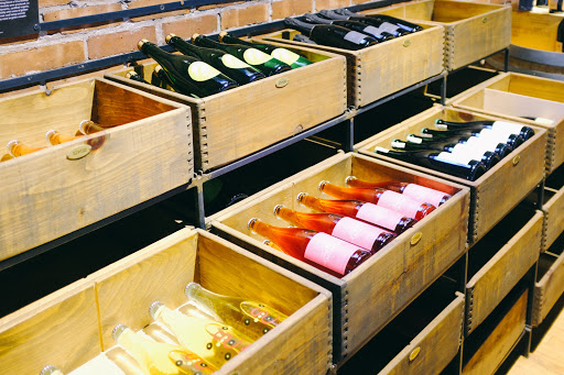 Wine Store «Dedalus Wine Shop, Market & Wine Bar», reviews and photos, 388 Pine St, Burlington, VT 05401, USA