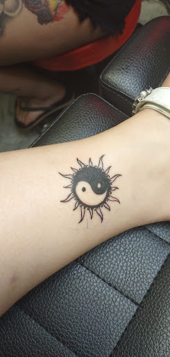 Explore feminine tattoo sleeve ideas, creative tattoo ideas in Wichita Falls, available at Firme Copias Tattoo shop