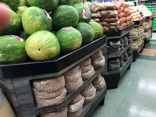 Grocery Store «La Plaza Market», reviews and photos, 515 McLaughlin Ave, San Jose, CA 95116, USA