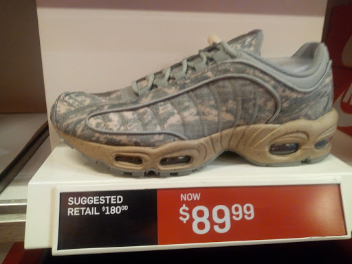 Sporting Goods Store «Nike Factory Store», reviews and photos, 1 Premium Outlet Blvd #699, Tinton Falls, NJ 07753, USA