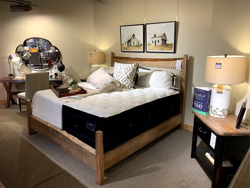 Furniture Store «Bassett Home Furnishings», reviews and photos, 1551 Carl D. Silver Parkway, Fredericksburg, VA 22401, USA