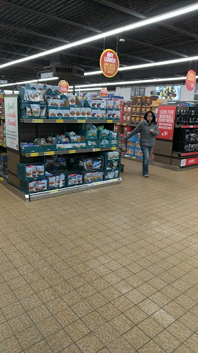 Supermarket «ALDI», reviews and photos, 74 W Rollins Rd, Round Lake, IL 60073, USA