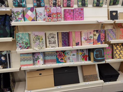 Office Supply Store «Staples», reviews and photos, 1755 North Pebblecreek Parkway, Goodyear, AZ 85395, USA