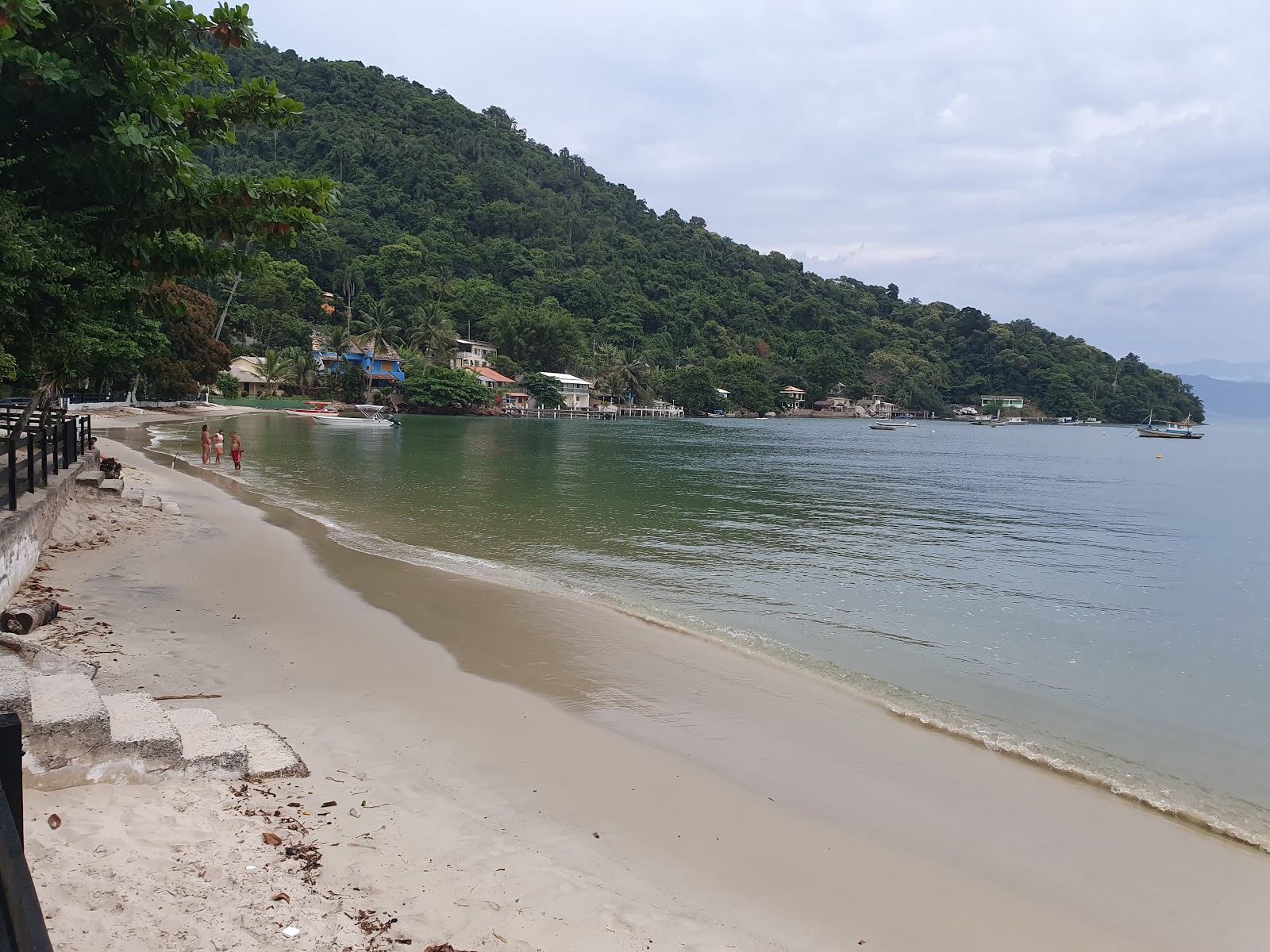 Foto von Aguas Lindas Strand mit beiger sand Oberfläche