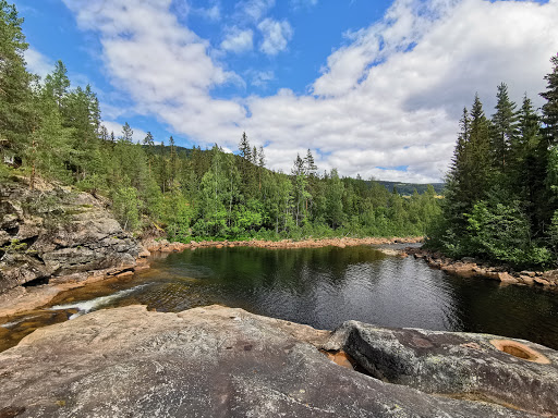 Saghølen badeplass