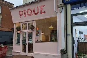Pique Café image