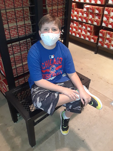 Shoe Store «Vans», reviews and photos, 485 N Tustin St, Orange, CA 92867, USA