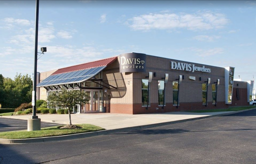 Davis Jewelers, 9901 Forest Green Blvd, Louisville, KY 40223, USA, 