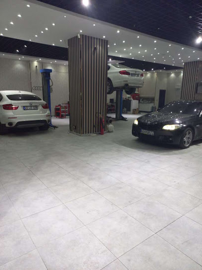 Garage Bmw Service - İzmir Bmw Mercedes Mini Porsche Özel Servis