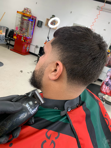 Barber Shop «New Era Barber Shop», reviews and photos, 405 Magnolia Ave, Auburndale, FL 33823, USA