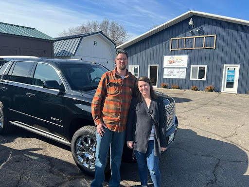 Used Car Dealer «Rogomobiles, Inc.», reviews and photos, 8670 MN-7, St Bonifacius, MN 55375, USA