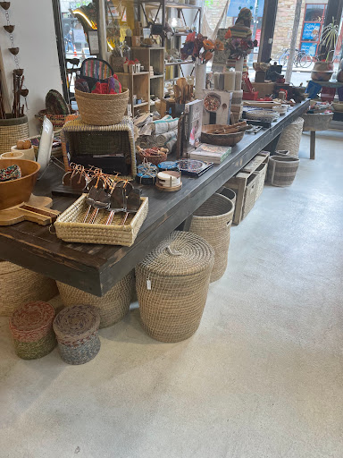 Gift Shop «Ten Thousand Villages», reviews and photos, 1122 Walnut St, Philadelphia, PA 19107, USA