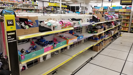 Discount Store «Dollar General», reviews and photos, 6320 S Salina St, Nedrow, NY 13120, USA