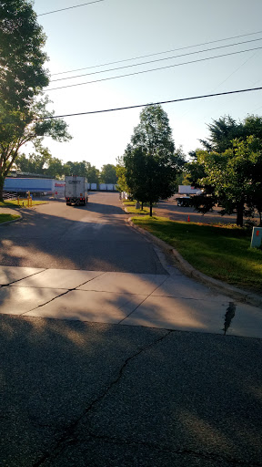 Courier Service «Cross Country Courier Inc», reviews and photos, 2750 Lexington Ave S, Eagan, MN 55121, USA