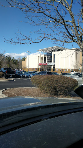Movie Theater «Raleigh Grande 16», reviews and photos, 4840 Grove Barton Rd, Raleigh, NC 27613, USA