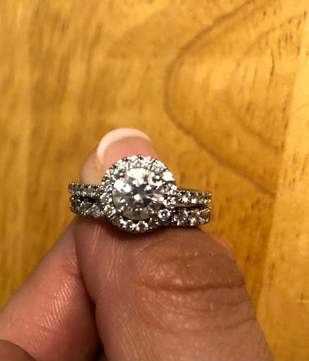 Jeweler «Gold & Diamond Exchange», reviews and photos, 8 West Rd, Ellington, CT 06029, USA