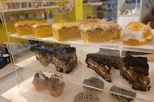 Ceecees desserts image