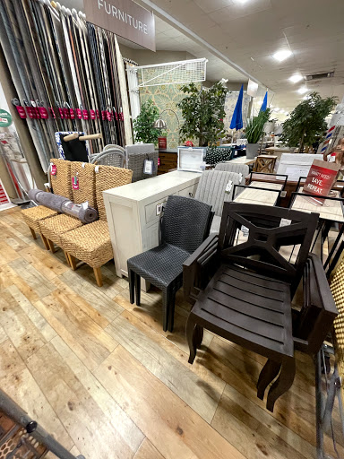 Department Store «HomeGoods», reviews and photos, 1945 W Lumsden Rd, Brandon, FL 33511, USA