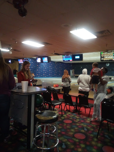 Bowling Alley «Bardstown Bowling Center», reviews and photos, 1012 Commerce Blvd, Bardstown, KY 40004, USA