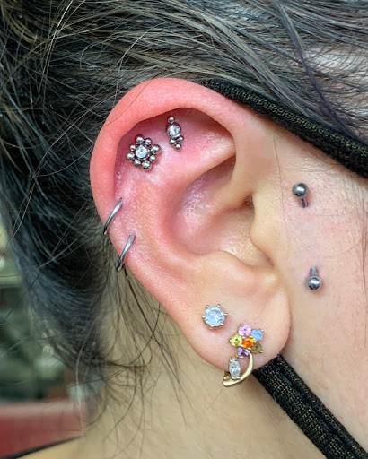 Tattoo Shop «studio 316 Tattoo & Body Piercing», reviews and photos, 84-22 Roosevelt Ave, Jackson Heights, NY 11372, USA