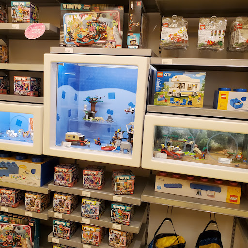 Toy Store «The LEGO Store», reviews and photos, 6020 E 82nd St, Indianapolis, IN 46250, USA
