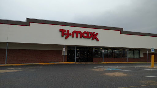 Department Store «T.J. Maxx», reviews and photos, 711 Southbridge St, Auburn, MA 01501, USA
