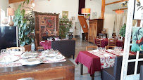 Atmosphère du Restaurant La Ferme des Arcuires à Montagnat - n°13