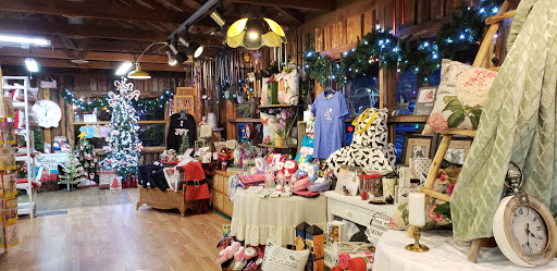 Gift Shop «Beach Basket Gift, Clothing & Christmas Shop», reviews and photos, 4102 Harborview Dr, Gig Harbor, WA 98332, USA