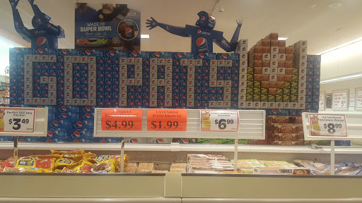 Grocery Store «Market Basket», reviews and photos, 170 Everett Ave, Chelsea, MA 02150, USA