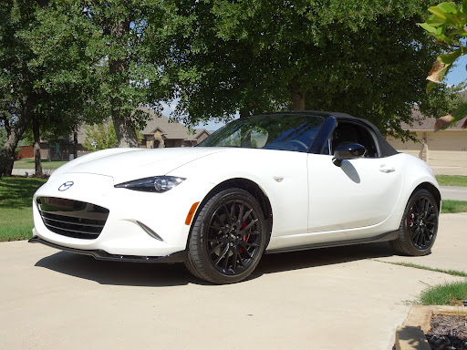 Mazda Dealer «Hiley Mazda of Hurst», reviews and photos, 625 NE Loop 820, Hurst, TX 76053, USA