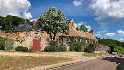 Conseiller Immobilier Vallée de Chevreuse. Real Estate Agent, Elena Rubin, Réseau EXPERTIMO à La Celle-les-Bordes