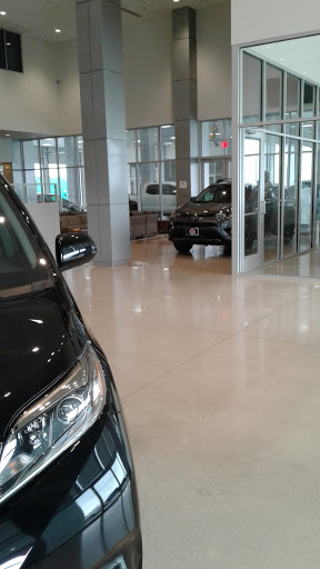 Toyota Dealer «Cowboy Toyota», reviews and photos, 9525 E R L Thornton Fwy, Dallas, TX 75228, USA