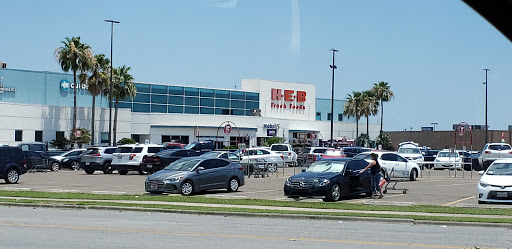 Grocery Store «H-E-B Grocery», reviews and photos, 1600 Wildcat Dr, Portland, TX 78374, USA