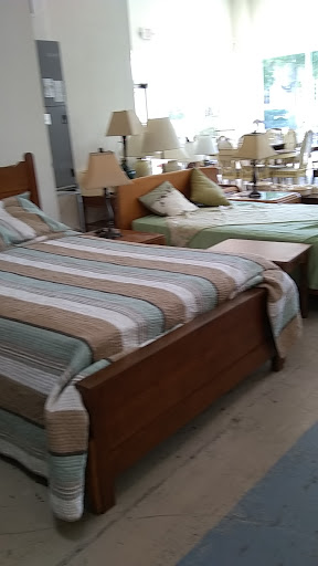 Thrift Store «Arcadia-Desoto Habitat for Humanity», reviews and photos