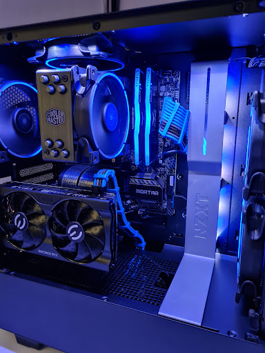 Leons Computers image