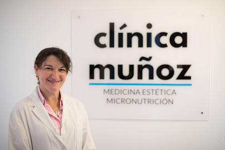 Clínica Muñoz-Expertos en Inmunología, Nutrición y Medicina Estética C. de Sant Francesc de Borja, 21, 46701 Gandia, Valencia, España