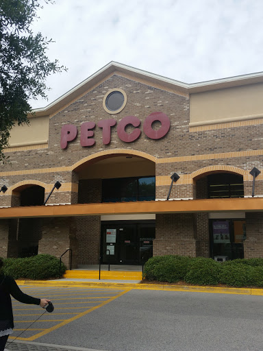 Pet Supply Store «Petco Animal Supplies», reviews and photos, 1015 Fording Island Rd, Bluffton, SC 29910, USA