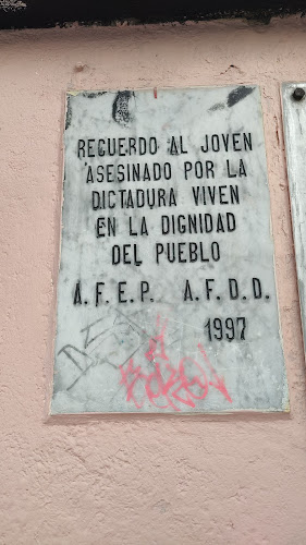 Memorial La Mano - Museo