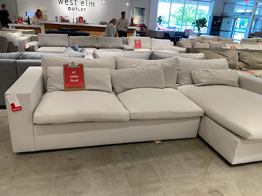 Outlet Store «west elm Outlet», reviews and photos, 1770 W Main St #301, Riverhead, NY 11901, USA