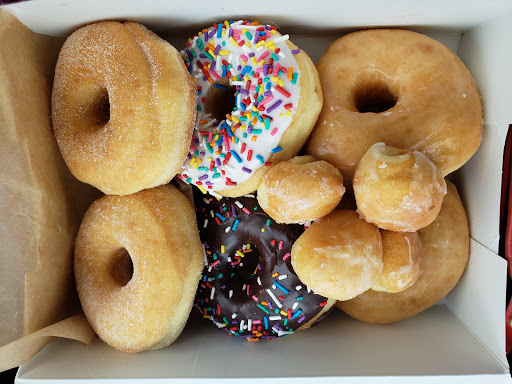 Mill's Donuts