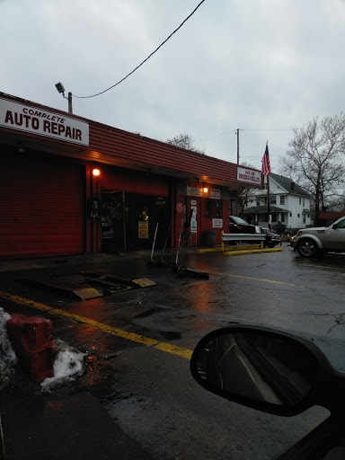Moes Tire Center 3 image 9